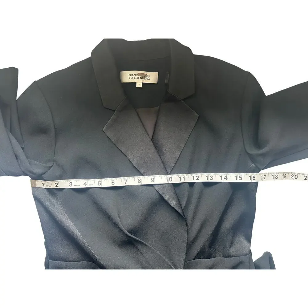 Diane von Furstenberg Lana Black Satin Trim Wrap Blazer Top Size 4
